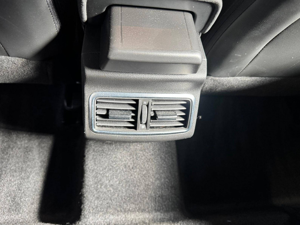 Acheter Renault Megane 4 MEGANE IV SOCIETE BLUE DCI 115 - 21B AIR NAV 2P 5p occasion dans les concessions du Groupe Faurie