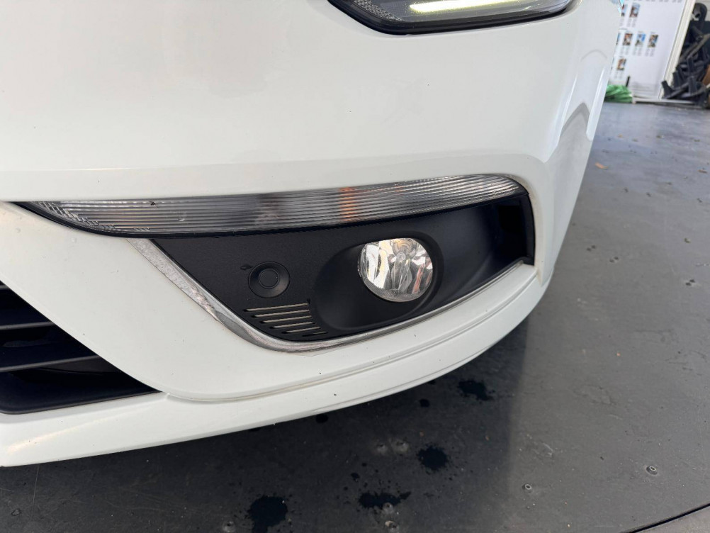 Acheter Renault Megane 4 Mégane IV Berline Blue dCi 115 Business 5p occasion dans les concessions du Groupe Faurie