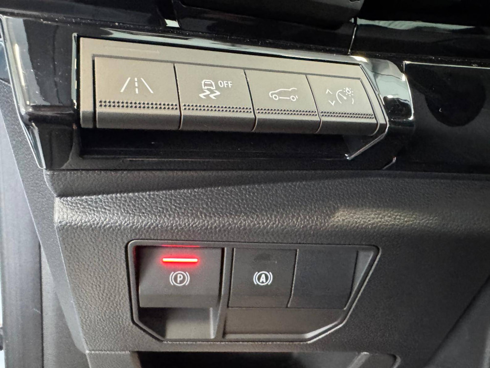 Acheter Renault Espace 6 Espace E-Tech hybrid 200 esprit Alpine 5p occasion dans les concessions du Groupe Faurie