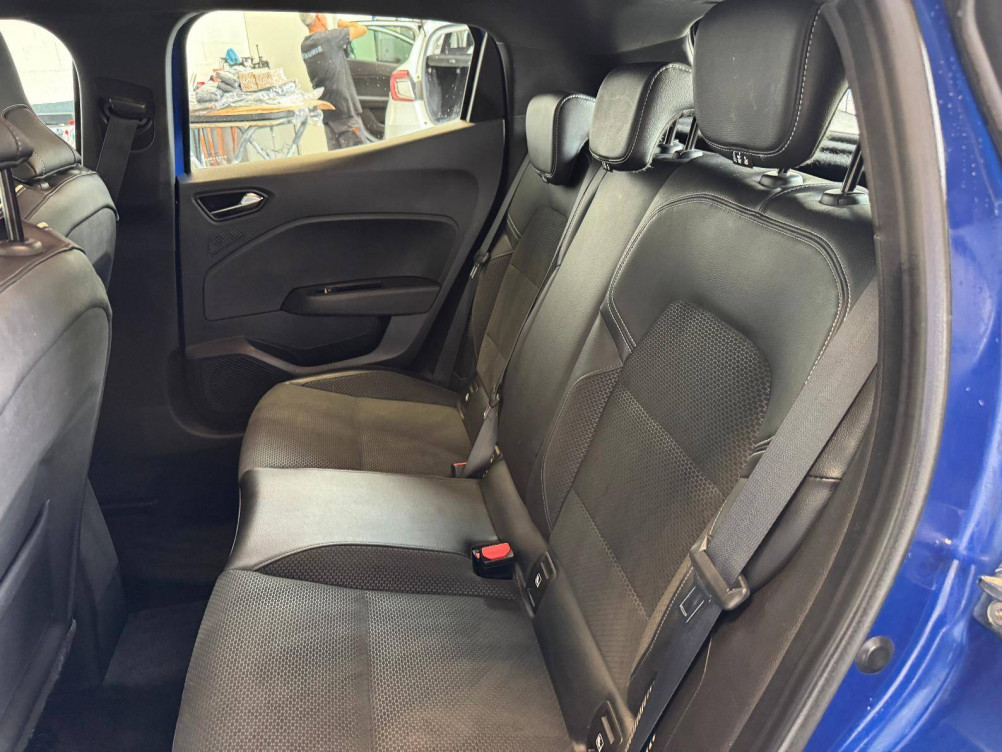 Acheter Renault Clio 5 Clio E-Tech 140 Intens 5p occasion dans les concessions du Groupe Faurie