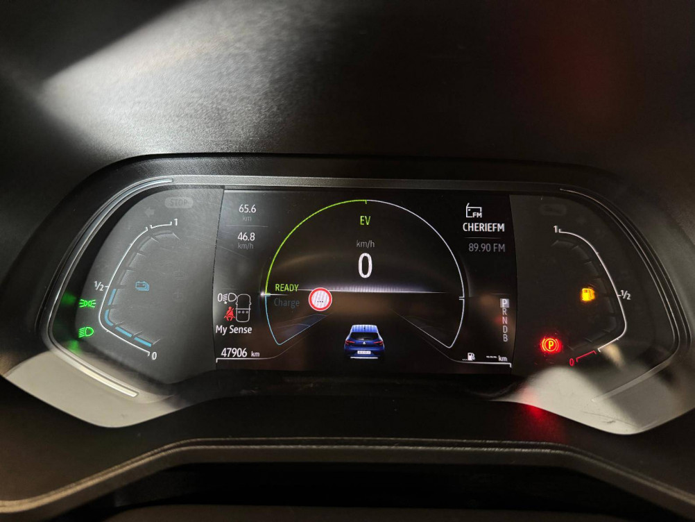 Acheter Renault Clio 5 Clio E-Tech 140 Intens 5p occasion dans les concessions du Groupe Faurie