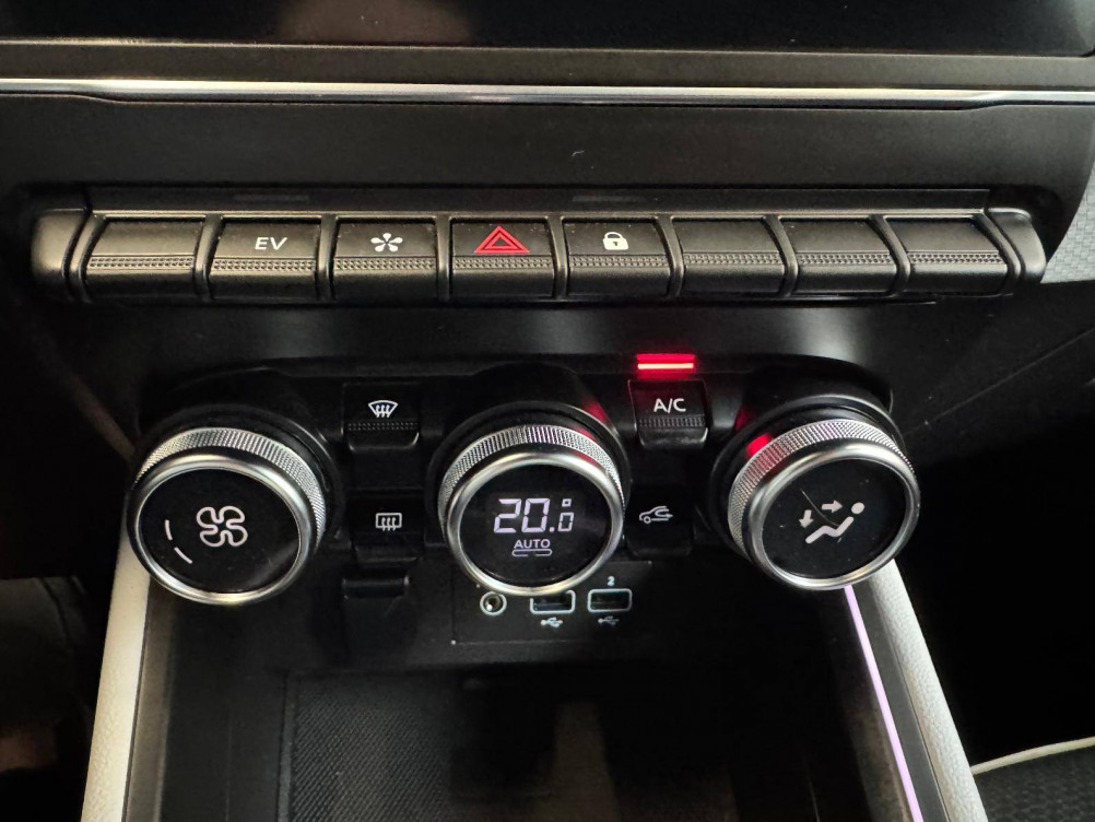 Acheter Renault Clio 5 Clio E-Tech 140 Intens 5p occasion dans les concessions du Groupe Faurie