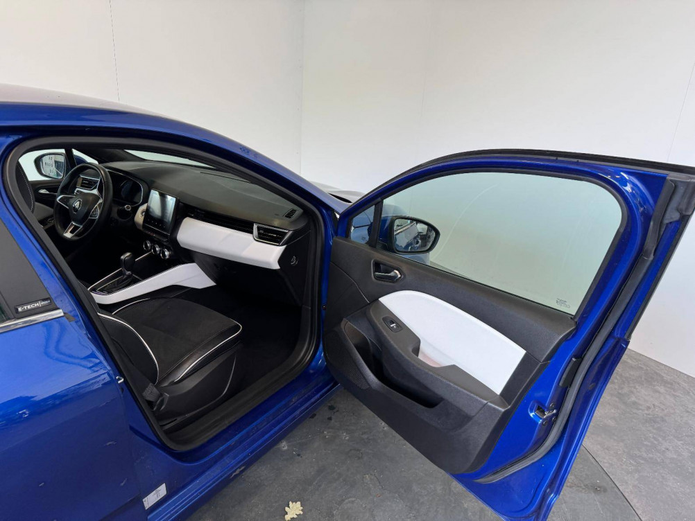 Acheter Renault Clio 5 Clio E-Tech 140 Intens 5p occasion dans les concessions du Groupe Faurie