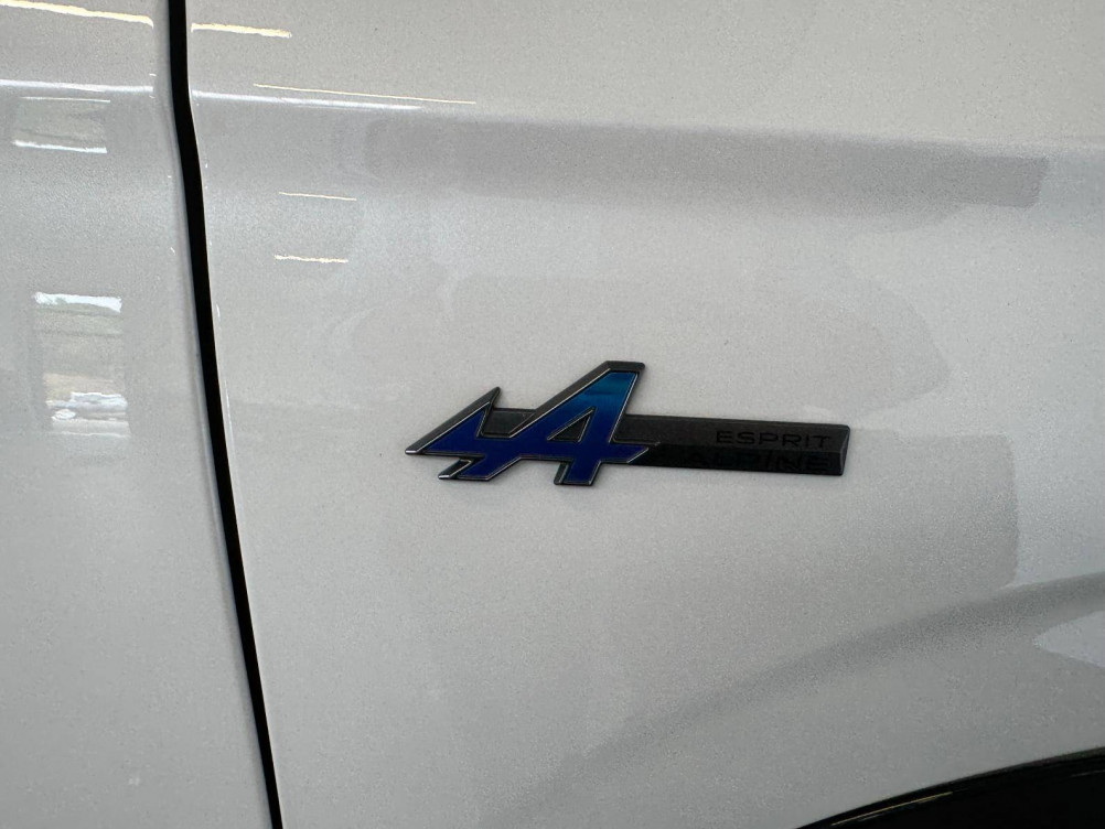 Acheter Renault Espace 6 Espace E-Tech hybrid 200 esprit Alpine 5p occasion dans les concessions du Groupe Faurie