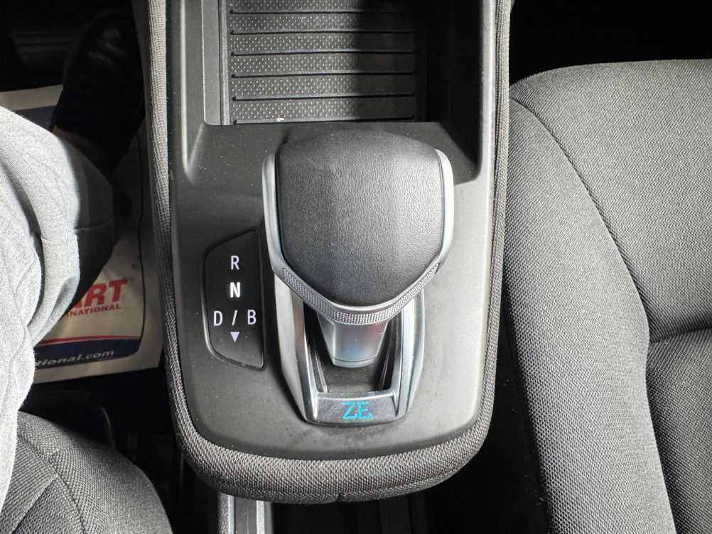 Acheter Renault Zoe Zoe R110 Achat Intégral Team Rugby 5p occasion dans les concessions du Groupe Faurie