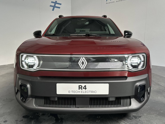 Acheter Renault Renault 4 Renault 4 E-Tech Electrique 150 ch autonomie confort Techno 5p neuve dans les concessions du Groupe Faurie