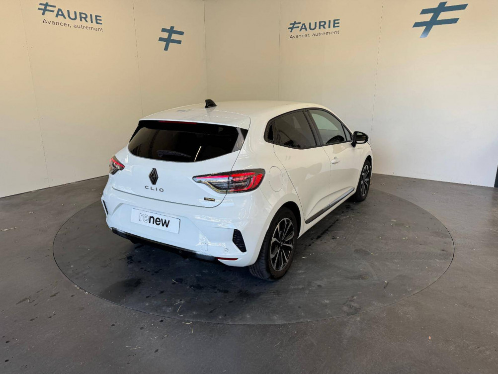 Acheter Renault Clio 5 Clio E-Tech full hybrid 145 Techno 5p occasion dans les concessions du Groupe Faurie