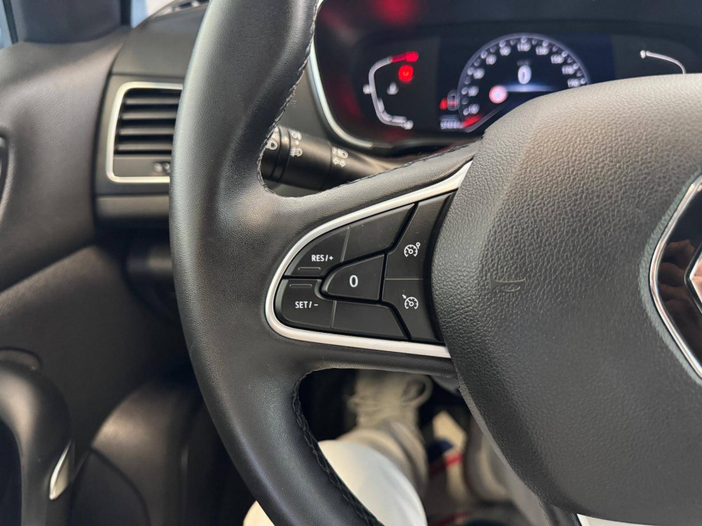 Acheter Renault Megane 4 Mégane IV Estate Blue dCi 115 EDC Business 5p occasion dans les concessions du Groupe Faurie