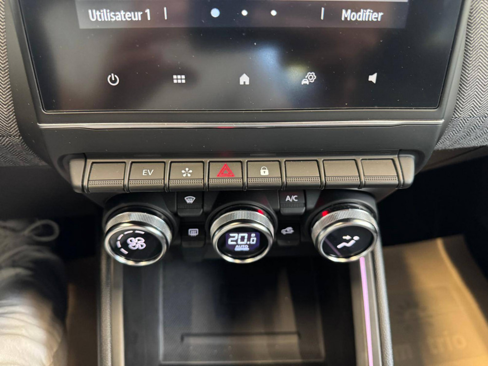 Acheter Renault Clio 5 Clio E-Tech full hybrid 145 Techno 5p occasion dans les concessions du Groupe Faurie