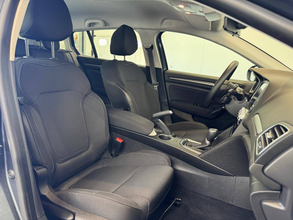 Acheter Renault Megane 4 Mégane IV Estate Blue dCi 115 EDC Business 5p occasion dans les concessions du Groupe Faurie
