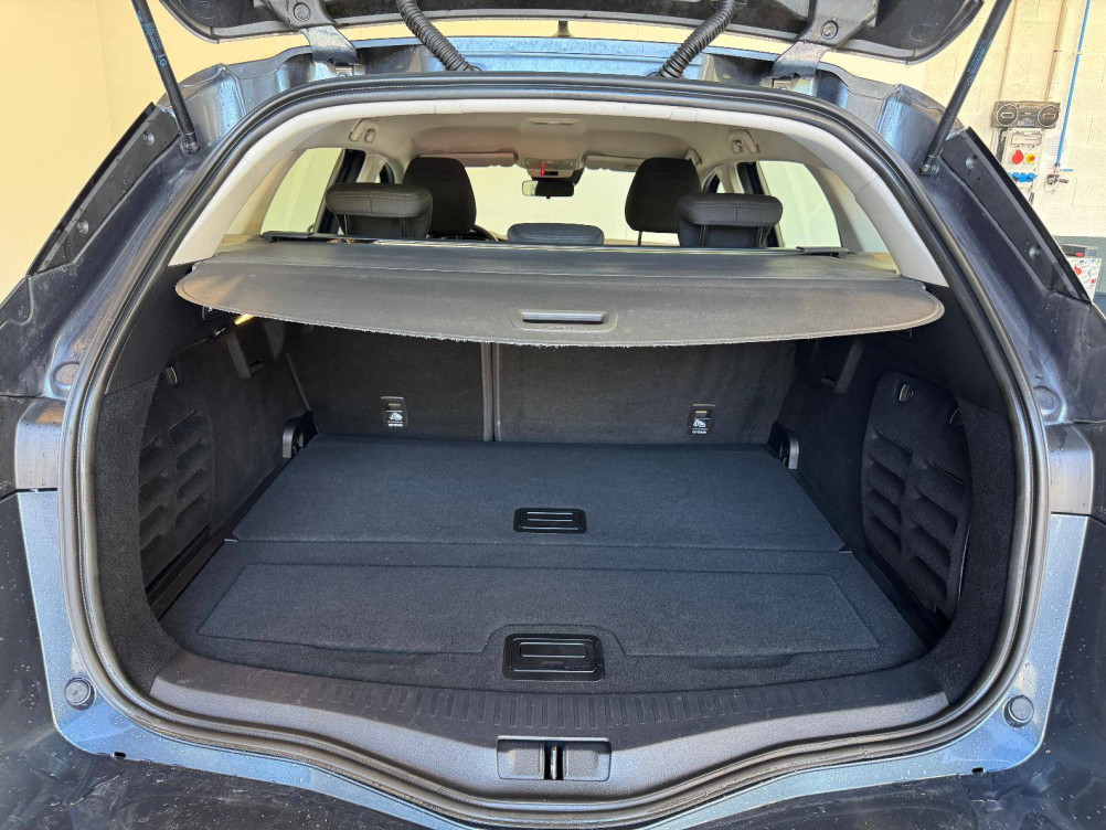 Acheter Renault Megane 4 Mégane IV Estate Blue dCi 115 EDC Business 5p occasion dans les concessions du Groupe Faurie