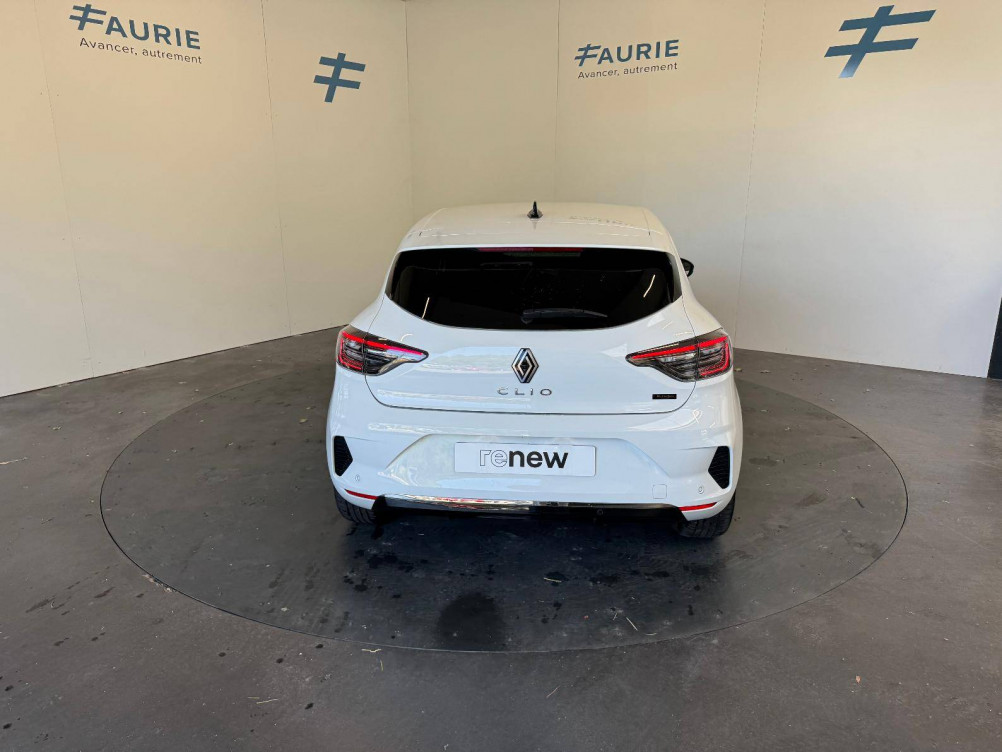 Acheter Renault Clio 5 Clio E-Tech full hybrid 145 Techno 5p occasion dans les concessions du Groupe Faurie