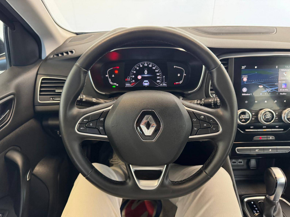 Acheter Renault Megane 4 Mégane IV Estate Blue dCi 115 EDC Business 5p occasion dans les concessions du Groupe Faurie