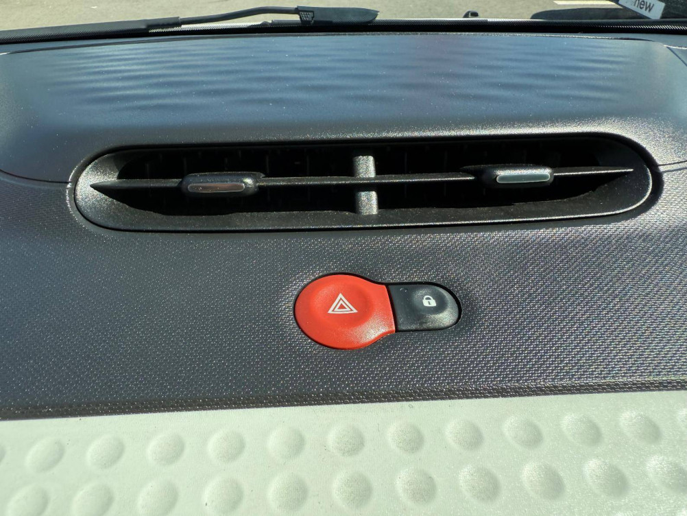 Acheter Renault Twingo 3 Twingo III SCe 65 Life 5p occasion dans les concessions du Groupe Faurie