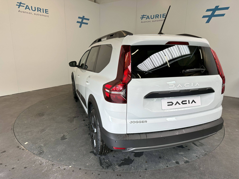 Acheter Dacia Jogger Jogger TCe 110 7 places GSR2 Expression 5p neuf dans les concessions du Groupe Faurie