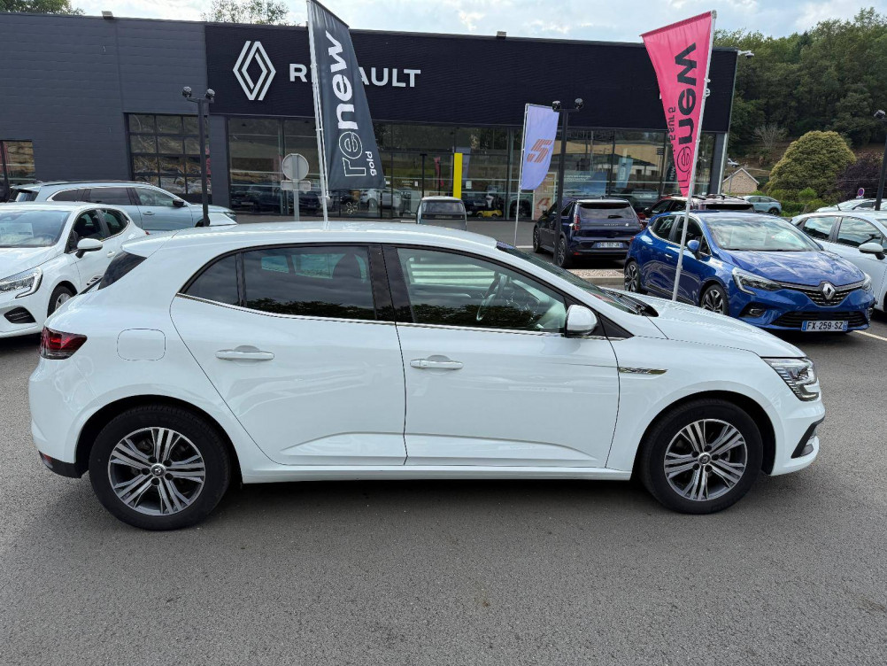 Acheter Renault Megane 4 Mégane IV Berline Blue dCi 115 - 21N Intens 5p occasion dans les concessions du Groupe Faurie