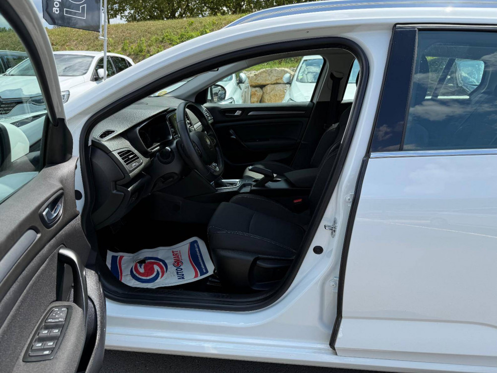Acheter Renault Megane 4 Mégane IV Estate Blue dCi 115 EDC Business 5p occasion dans les concessions du Groupe Faurie