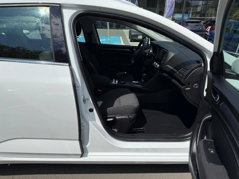 Acheter Renault Megane 4 Mégane IV Estate Blue dCi 115 EDC Business 5p occasion dans les concessions du Groupe Faurie