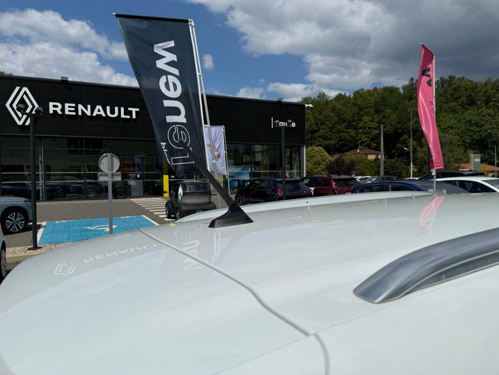 Acheter Renault Megane 4 Mégane IV Estate Blue dCi 115 EDC Business 5p occasion dans les concessions du Groupe Faurie