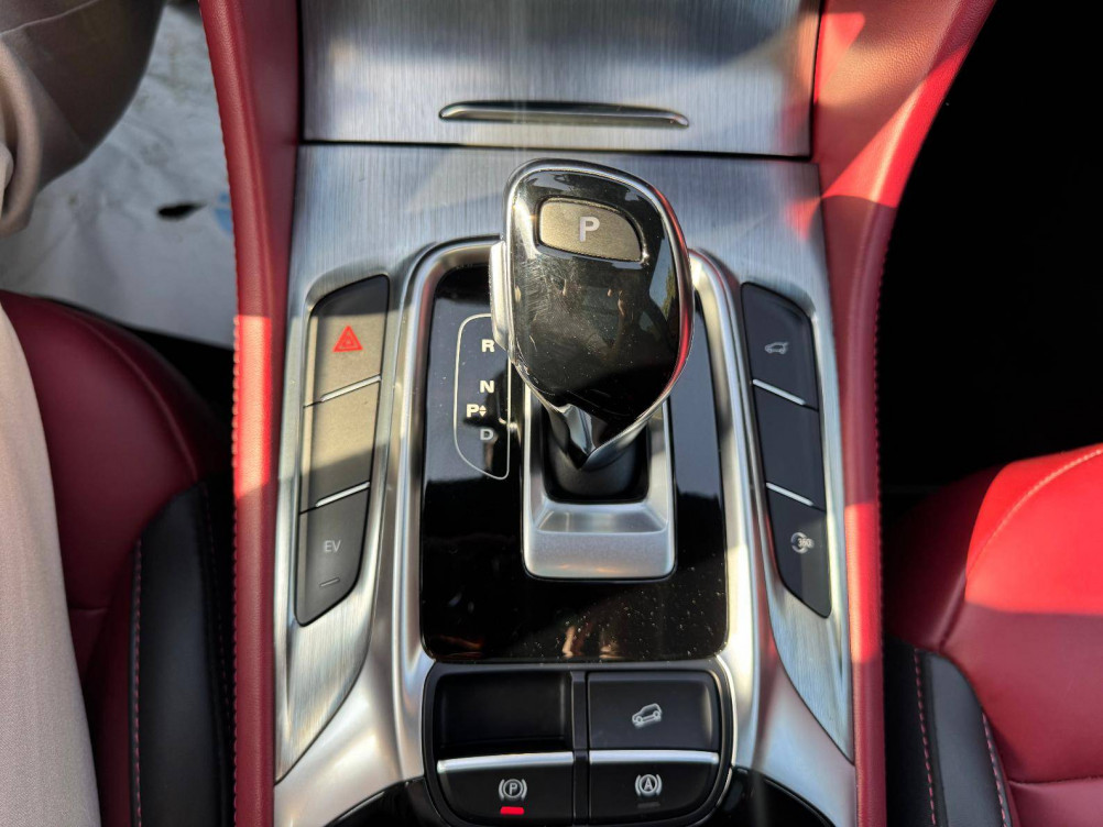 Acheter MG Motor EHS EHS 1.5T GDI PHEV Luxury 5p occasion dans les concessions du Groupe Faurie