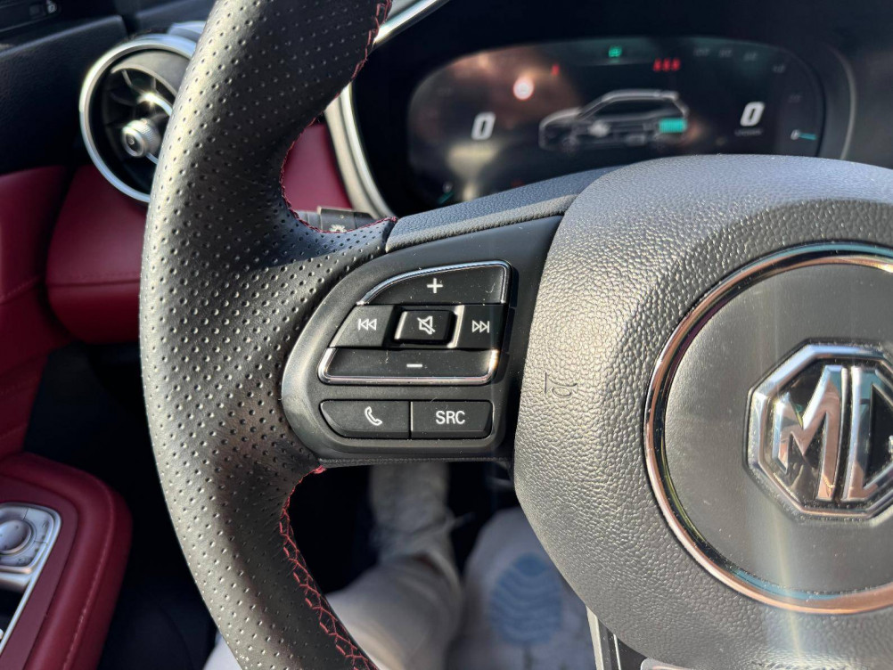 Acheter MG Motor EHS EHS 1.5T GDI PHEV Luxury 5p occasion dans les concessions du Groupe Faurie