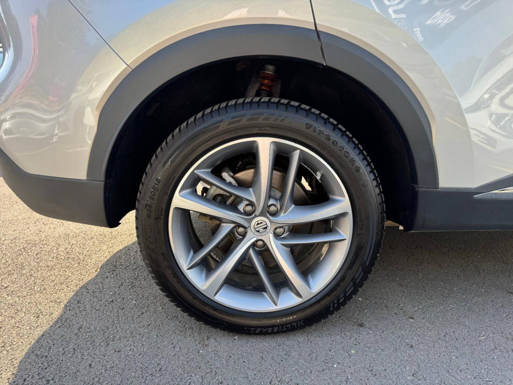 Acheter MG Motor EHS EHS 1.5T GDI PHEV Luxury 5p occasion dans les concessions du Groupe Faurie