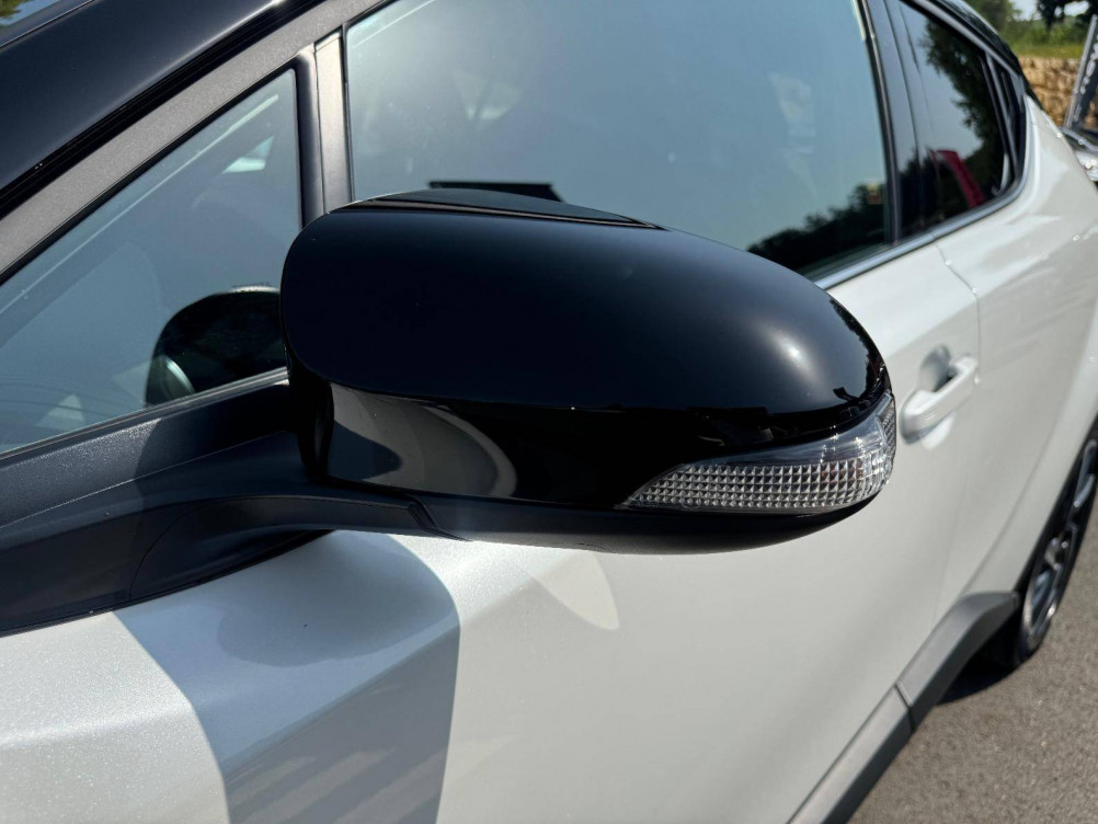 Acheter Toyota C-HR C-HR Hybride 2.0L Design Ultimate 5p occasion dans les concessions du Groupe Faurie