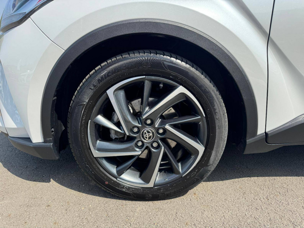 Acheter Toyota C-HR C-HR Hybride 2.0L Design Ultimate 5p occasion dans les concessions du Groupe Faurie
