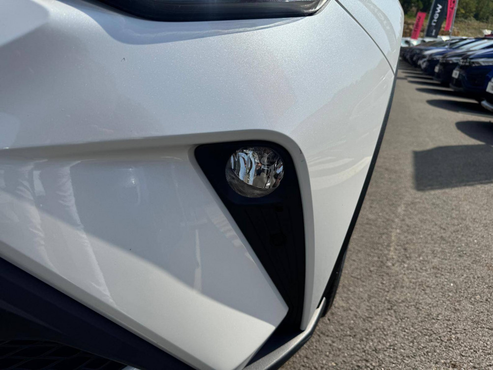 Acheter Toyota C-HR C-HR Hybride 2.0L Design Ultimate 5p occasion dans les concessions du Groupe Faurie