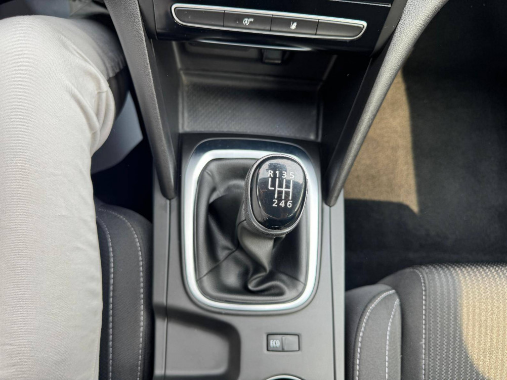 Acheter Renault Megane 4 Mégane IV Estate Blue dCi 115 - 21B Business 5p occasion dans les concessions du Groupe Faurie