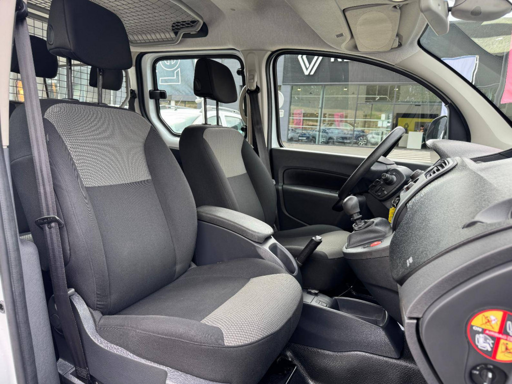 Acheter Renault Kangoo Express 2 KANGOO EXPRESS CA MAXI 1.5 DCI 110 E6 GRAND CONFORT 4p occasion dans les concessions du Groupe Faurie