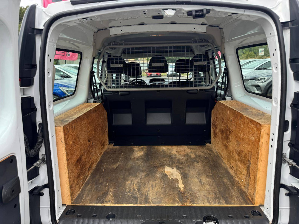 Acheter Renault Kangoo Express 2 KANGOO EXPRESS CA MAXI 1.5 DCI 110 E6 GRAND CONFORT 4p occasion dans les concessions du Groupe Faurie