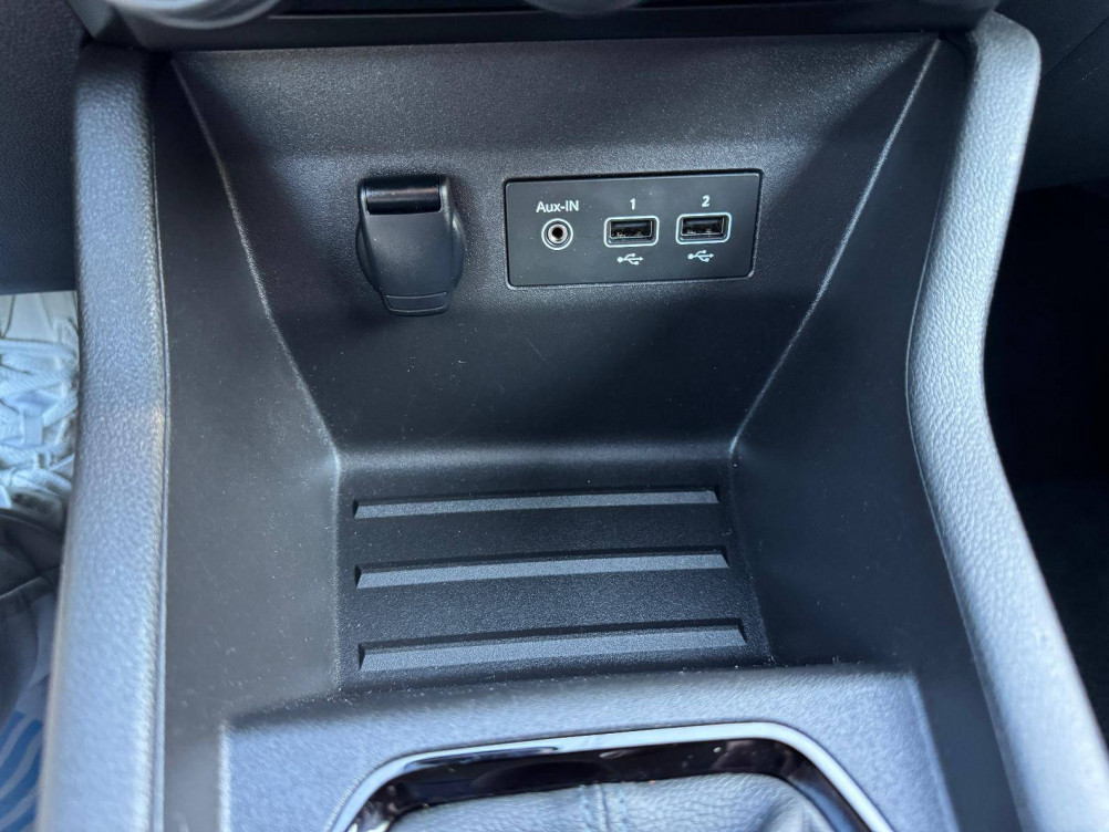 Acheter Renault Clio 5 CLIO SOCIETE BLUE DCI 85 AIR NAV 5p occasion dans les concessions du Groupe Faurie
