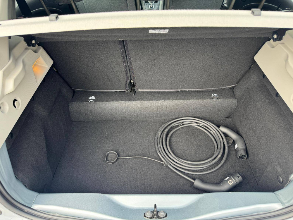 Acheter Renault Zoe Zoe R110 Achat Intégral - 21 Zen 5p occasion dans les concessions du Groupe Faurie