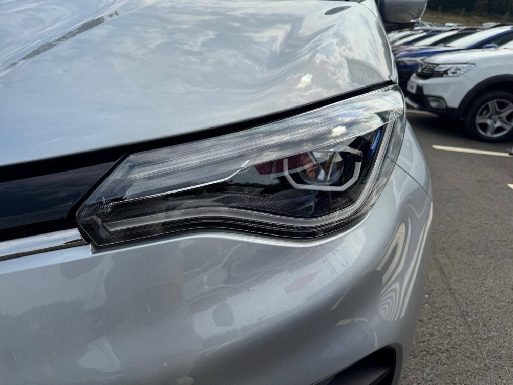 Acheter Renault Zoe Zoe R110 Achat Intégral - 21 Zen 5p occasion dans les concessions du Groupe Faurie