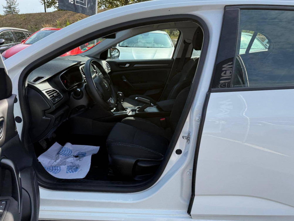 Acheter Renault Megane 4 Mégane IV Berline Blue dCi 115 - 21N Business 5p occasion dans les concessions du Groupe Faurie