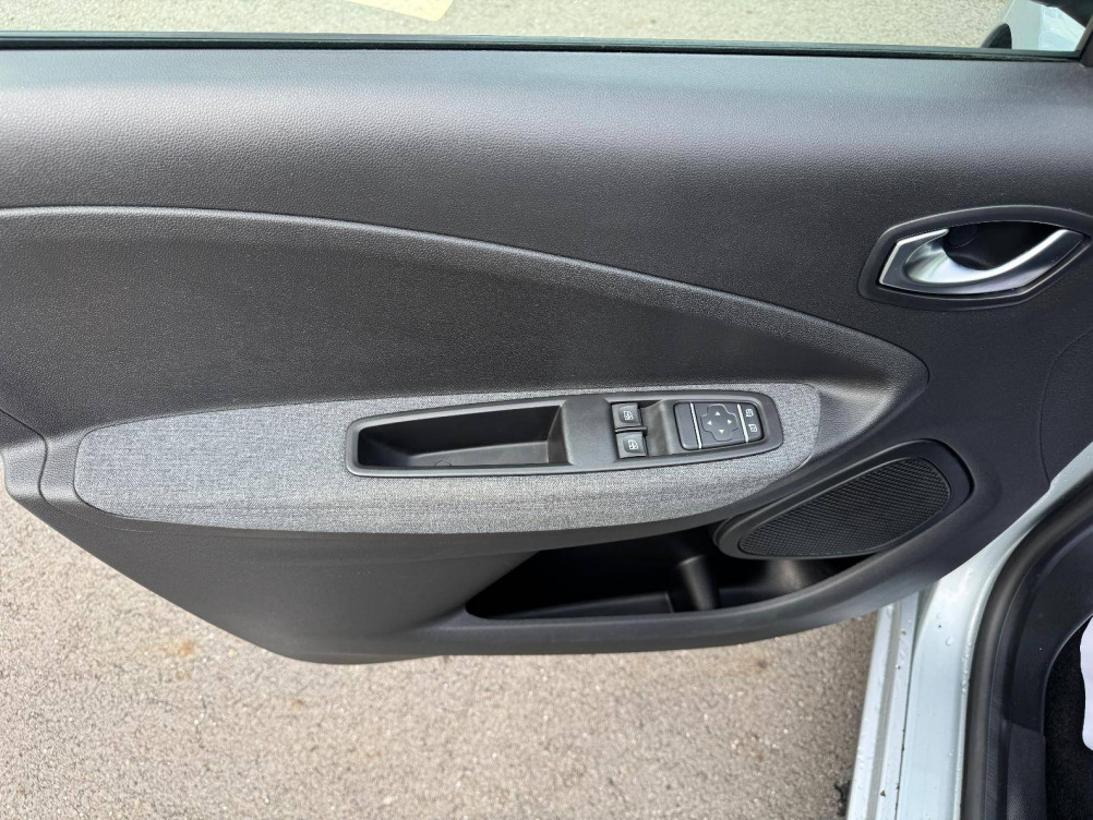 Acheter Renault Zoe Zoe R110 Achat Intégral - 21 Zen 5p occasion dans les concessions du Groupe Faurie