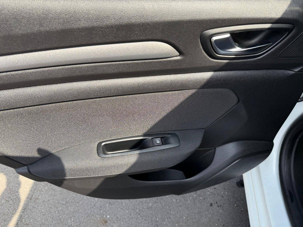 Acheter Renault Megane 4 Mégane IV Berline Blue dCi 115 - 21N Business 5p occasion dans les concessions du Groupe Faurie