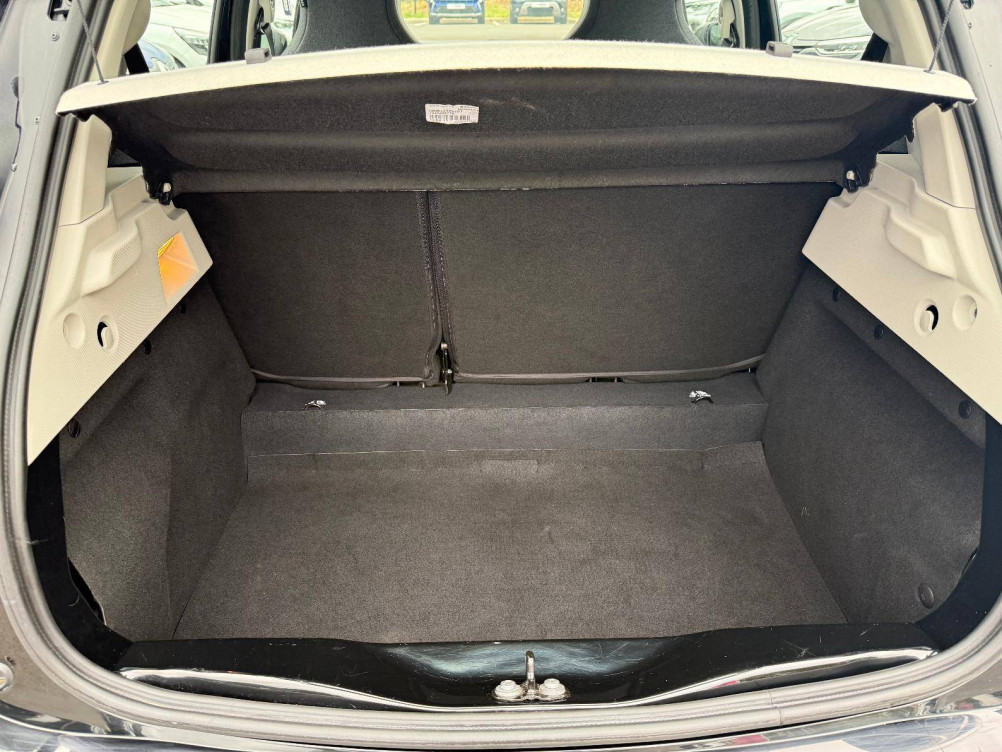 Acheter Renault Zoe Zoe R110 - MY22 Evolution 5p occasion dans les concessions du Groupe Faurie