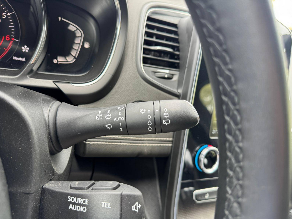 Acheter Renault Grand Scenic 4 Grand Scenic TCe 140 EDC Techno 5p occasion dans les concessions du Groupe Faurie
