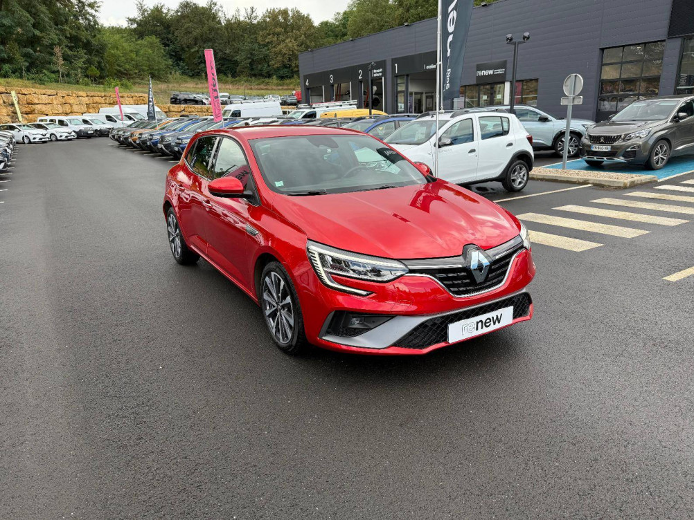 Acheter Renault Megane 4 Mégane IV Berline TCe 140 EDC FAP - 21N R.S. Line 5p occasion dans les concessions du Groupe Faurie