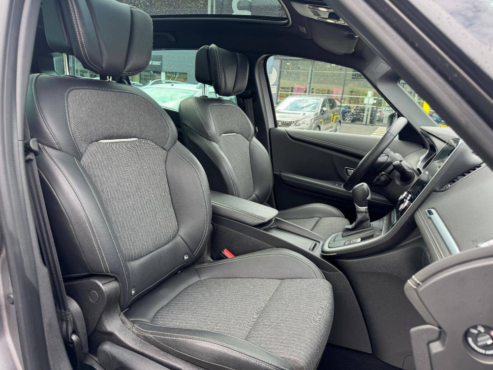 Acheter Renault Grand Scenic 4 Grand Scenic TCe 140 EDC Techno 5p occasion dans les concessions du Groupe Faurie