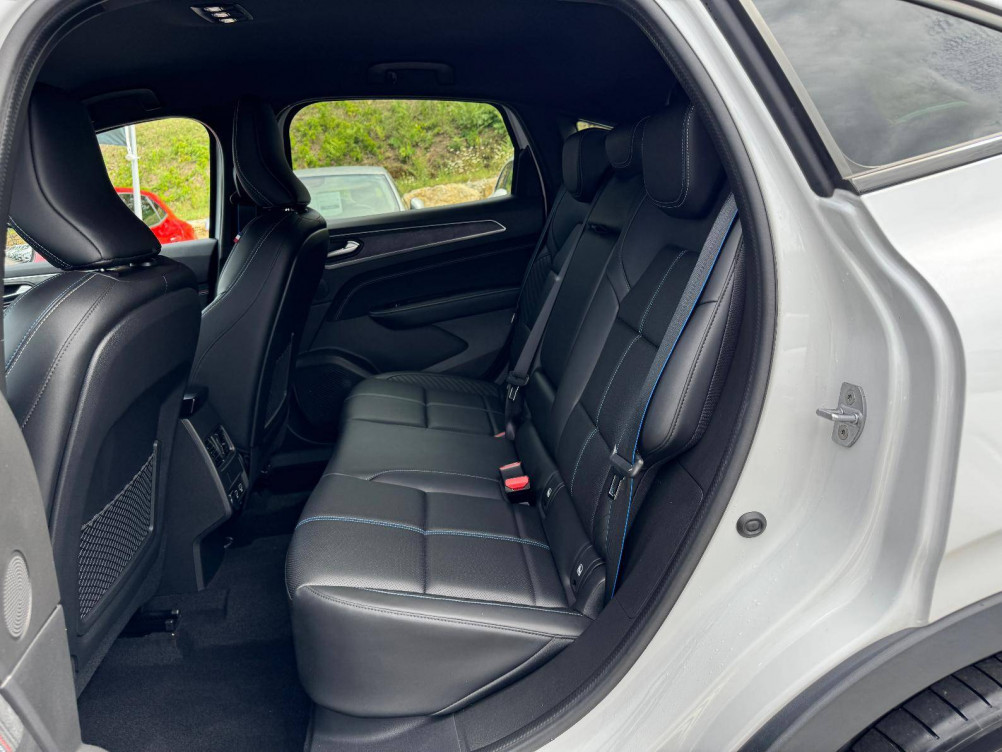 Acheter Renault Arkana Arkana E-Tech 145 - 23 esprit Alpine 5p occasion dans les concessions du Groupe Faurie