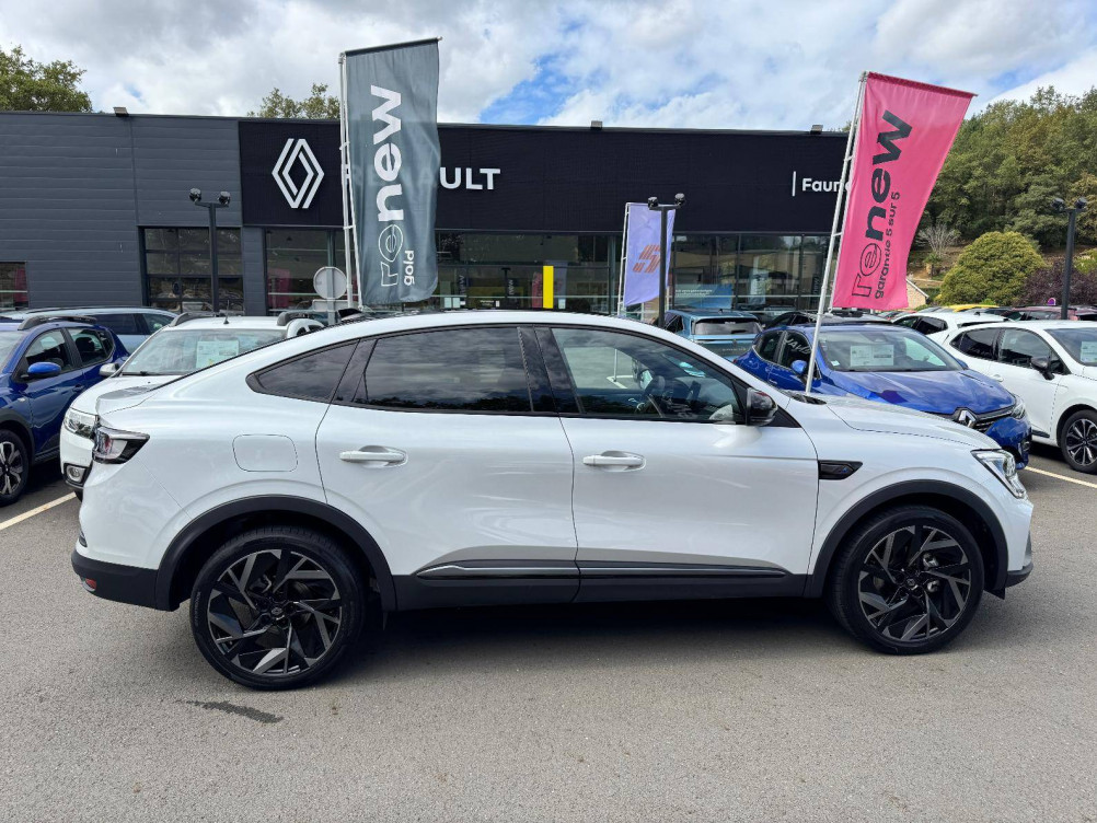 Acheter Renault Arkana Arkana E-Tech 145 - 23 esprit Alpine 5p occasion dans les concessions du Groupe Faurie