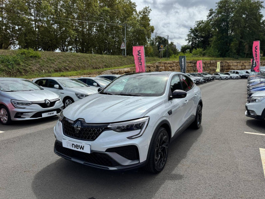 Acheter Renault Arkana Arkana E-Tech 145 - 23 esprit Alpine 5p occasion dans les concessions du Groupe Faurie