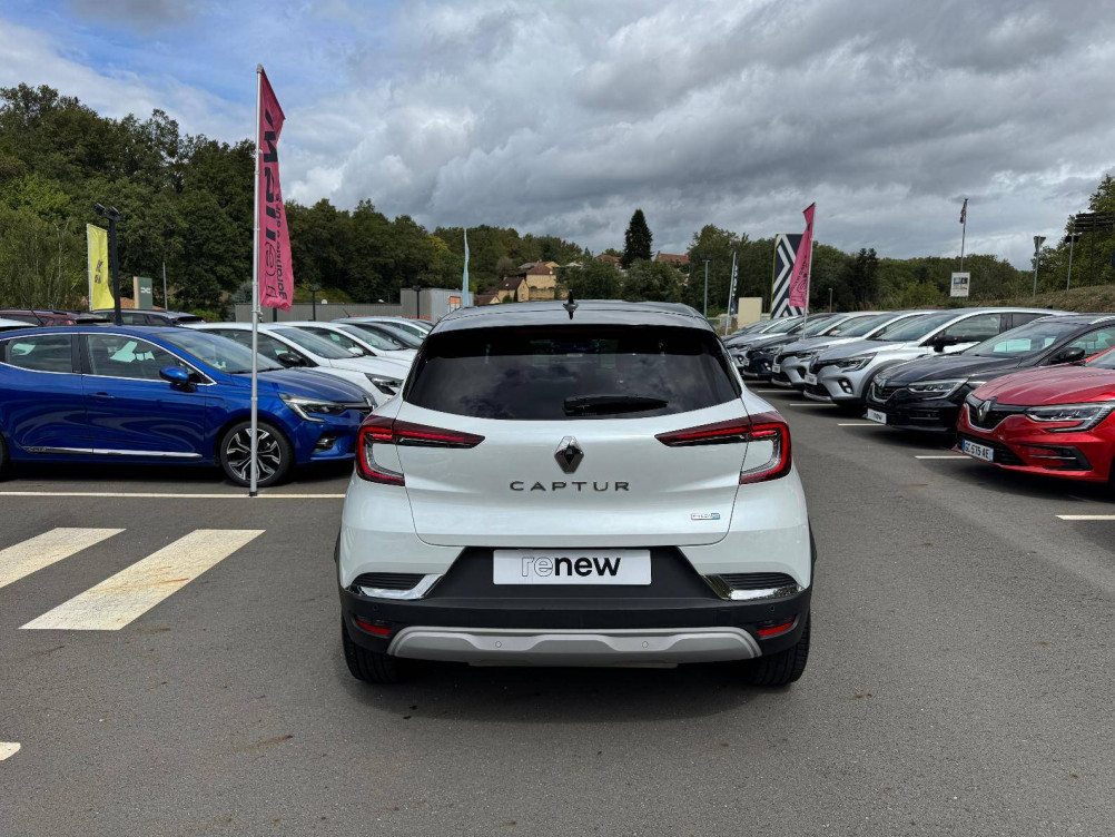 Acheter Renault Captur 2 Captur E-Tech Plug-in 160 - 21 Intens 5p occasion dans les concessions du Groupe Faurie