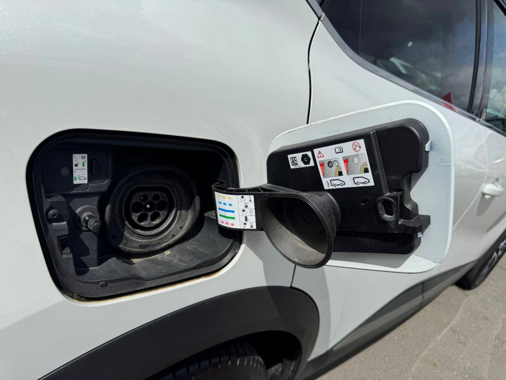 Acheter Renault Captur 2 Captur E-Tech Plug-in 160 - 21 Intens 5p occasion dans les concessions du Groupe Faurie