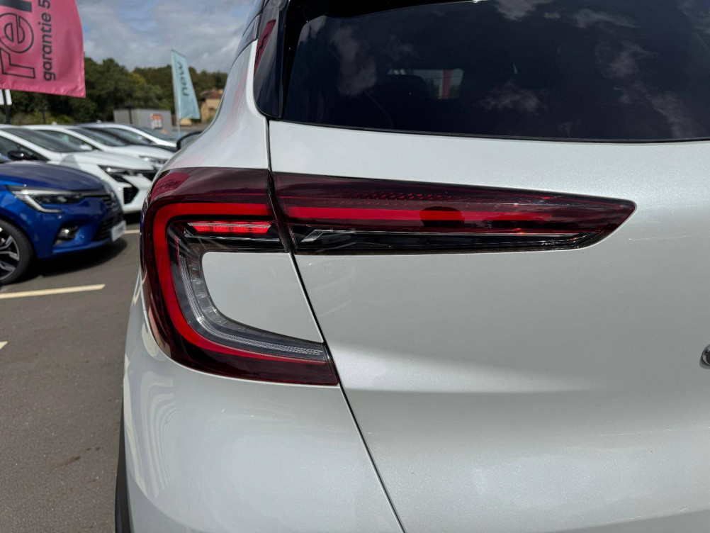 Acheter Renault Captur 2 Captur E-Tech Plug-in 160 - 21 Intens 5p occasion dans les concessions du Groupe Faurie
