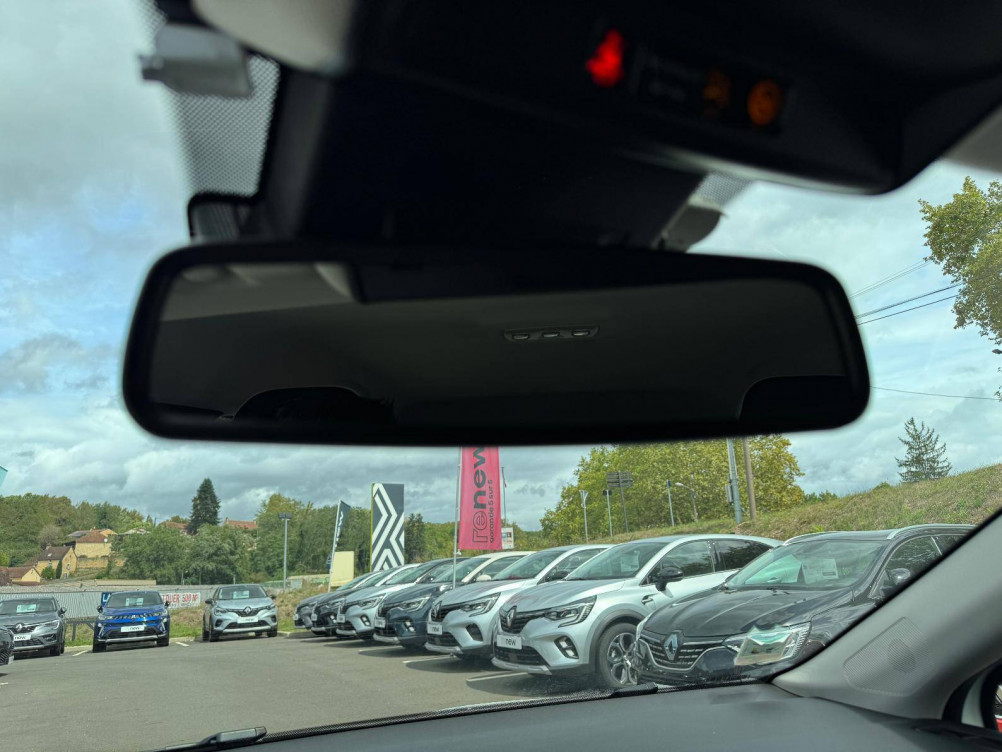 Acheter Renault Captur 2 Captur E-Tech Plug-in 160 - 21 Intens 5p occasion dans les concessions du Groupe Faurie