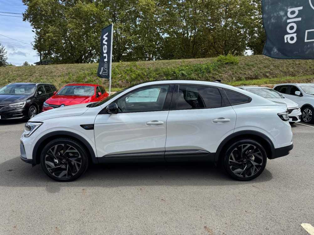 Acheter Renault Arkana Arkana E-Tech 145 - 23 esprit Alpine 5p occasion dans les concessions du Groupe Faurie